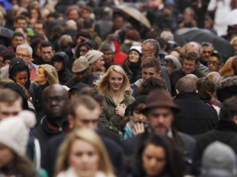 İnsanların geyim tərzində qarşıqlıq yaranıb - Modelyer səbəblərdən danışdı   