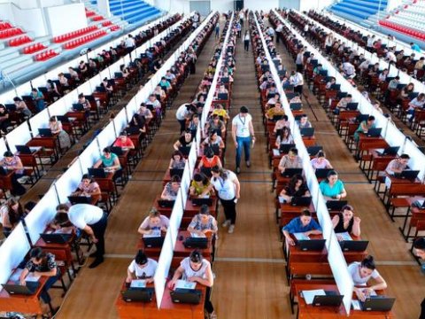 Bakı məktəblərində işləmək &uuml;&ccedil;&uuml;n yeni m&uuml;sabiqə&nbsp; - Video