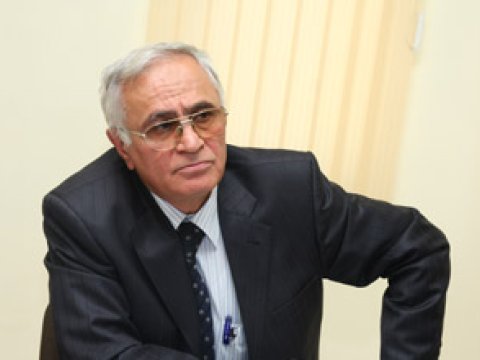 Rəhim Qazıyev: “Surət Hüseynova zəng vurub, başsağlığı verdim”   