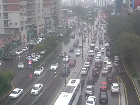 Bakının bu küçələrində tıxac yarandı - FOTOLAR