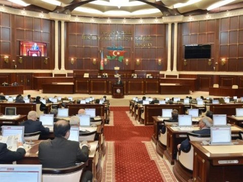 Seçki komissiyalarının işini pozanlara yeni cəzalar müəyyənləşdi