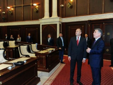 Bolqarıstan prezidenti Milli Məclisdə
