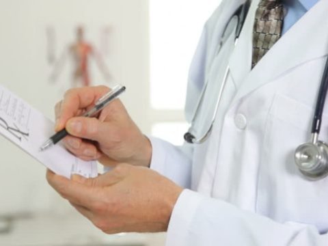 Həkimlərin xətti çox PİSDİR: həkim - deputat səbəbləri AÇIQLADI