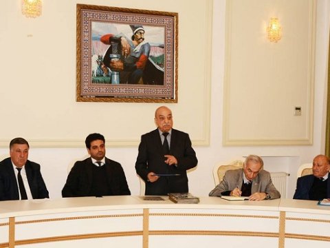 “Kəssə hər kim tökülən qan izini...” –  Hüseyn Cavid anıldı  