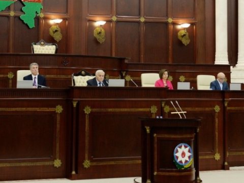 Gələn ilin büdcəsindən Milli Məclisə ayrılacaq vəsait artırılır