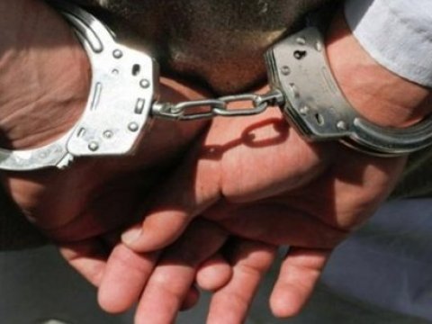 Sumqayıtda g&ouml;zyaşardıcı qazdan istifadə edən oğru tutuldu  &nbsp;