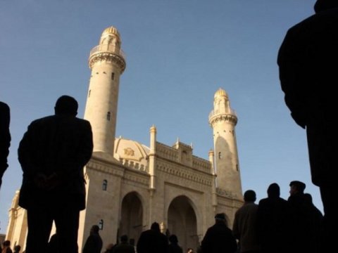 Qafqaz Müsəlmanları İdarəsi məscidlərdə axund vəzifəsinin ləğvinə BAŞLADI   