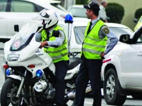 Yol polisindən sürücülərə XƏBƏRDARLIQ: Bu tələbə əməl etməyənlər 150 manat cərimələnəcəklər