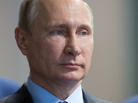 Putin dünya jurnalistlərinin qarşısına çıxacaq