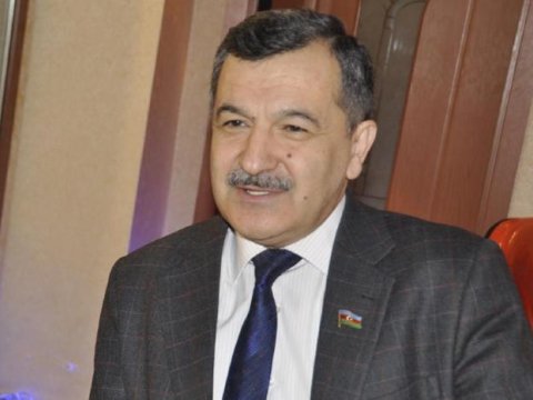 Deputat tıxacların aradan qaldırılması üçün təklif verdi