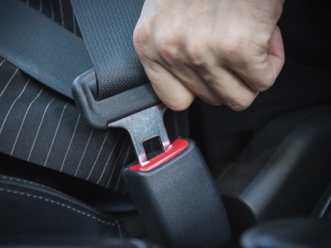 Yol polisi kəmər bağlamayan 1885 sərnişinə cərimə kəsib