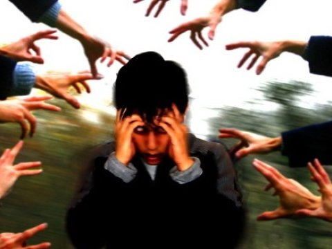 Azərbaycanda şizofreniya xəstələrini gizlədən ailələr var   