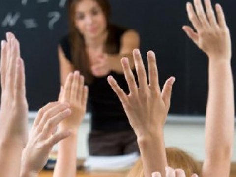 Bakı məktəblərində psixoloqların işi YOXLANILIR   