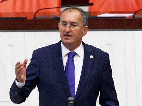 CHP-li deputatdan Türkiyə siyasətçilərinə çağırış: “Var-dövlətinizi açıqlayın”