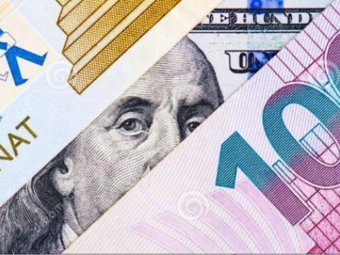 Ekspert: &ldquo;Manatın məzənnəsi yenə də Mərkəzi Bankdan asılı olacaq&rdquo;