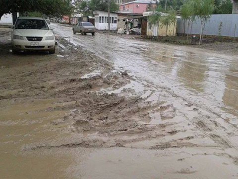 Azərbaycanda 10 min km yolun asfalt örtüyü yoxdur - RƏSMİ   