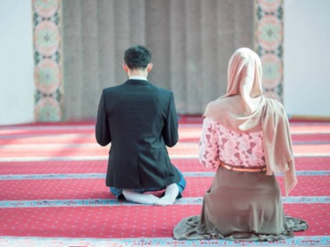  “Şəriət yeni hökm çıxarmağa icazə vermir” - İlahiyyatçılar dini islahatları rədd edir