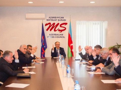 Mətbuat Şurası “qara siyahı”dakı KİV-lərin ümumi sayını açıqladı