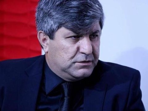 Jurnalist Əvəz Zeynallı məhkəmə qarşısına &Ccedil;IXARILIR  &nbsp;