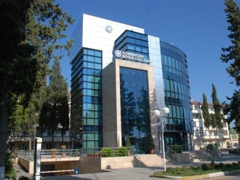 &ldquo;Fitch&rdquo;&nbsp;Beynəlxalq Bankının reytinqlərinə yenidən baxacaq
