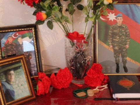 Komandirini xilas edib, özü həlak olan 18 yaşlı şəhidin HƏYAT HEKAYƏTİ - FOTOLAR