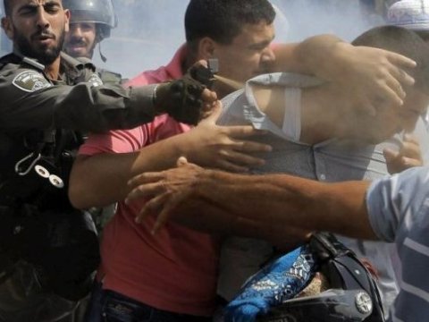 Qəzzada daha bir fələstinli &ouml;ld&uuml;r&uuml;ld&uuml;