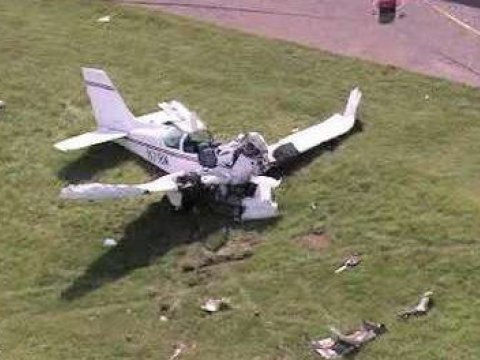 ABŞ-da təyyarə qəzası: 4 &ouml;l&uuml;