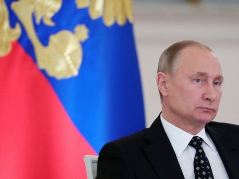 Putin Peterburqdakı partlayışı terror aktı adlandırdı