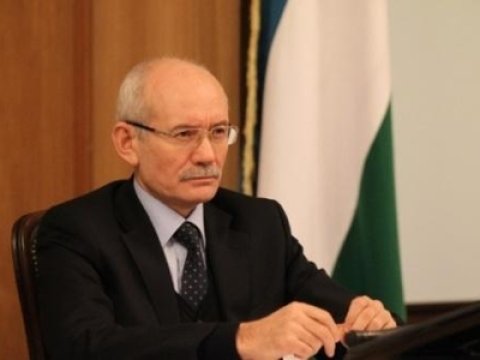 Başqırd liderdən ana dili &ccedil;ağırışı