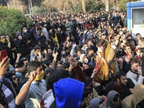 Erməni kilsəsi İran hakimiyyətini DƏSTƏKLƏDİ: &ldquo;Xaricdə təşkil olunub&rdquo;