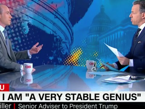 Trampın məsləhət&ccedil;isi CNN-nin efirindən qovuldu - VİDEO