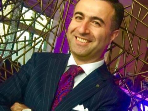 “Qarabağ” qalstukunun istehsalçısı: “Müştərilərimiz arasında Bakıdakı xarici səfirlər də var” - MÜSAHİBƏ