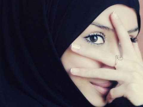 Xanımların baş örtüsüz ibadəti - onların namazı səhihdir