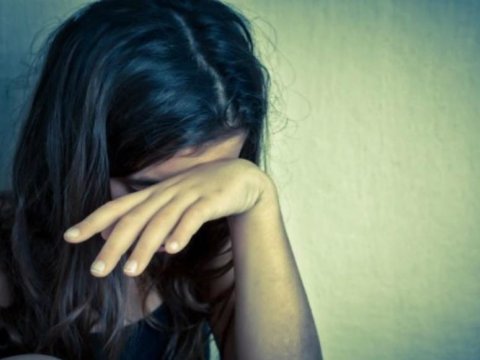İş yerində seksual təzyiqə məruz qalan qadınlar - Onları susmağa məcbur edən SƏBƏBLƏR