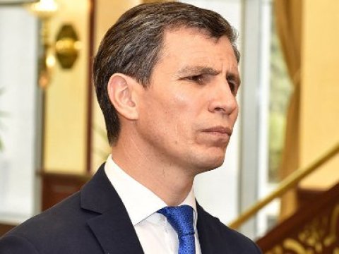 Deputat çaylardan qum, çınqıl daşıyanların sərt cəzalanmasını İSTƏYİR