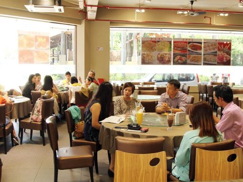 Azərbaycandakı yaxşı və pis restoranları necə se&ccedil;məli... - Turizm ekspertindən vacib TƏKLİF  &nbsp;