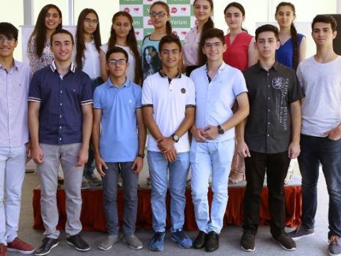 700 bal toplayan tələbələrdən qış imtahanlarında kimlər kəsildi...