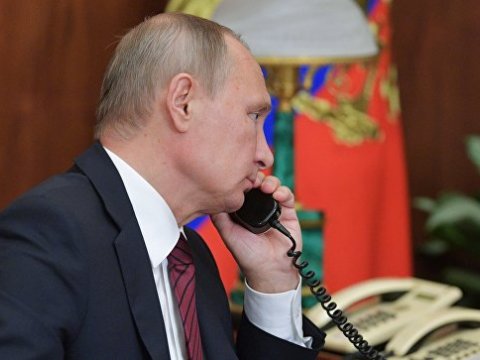 Putin Makronla Suriyanı m&uuml;zakirə etdi