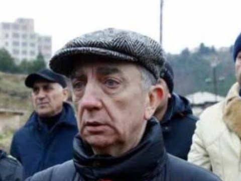 Bayıldakı sürüşmə zonasında son VƏZİYYƏT: 5 ev dağıldı - İcra başçısı olay yerinə gəldi   