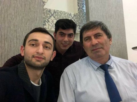 “Sputnik-Azərbaycan”ın gəncləri: “İş üçün müraciət etmədiyimiz yer qalmamışdı”  