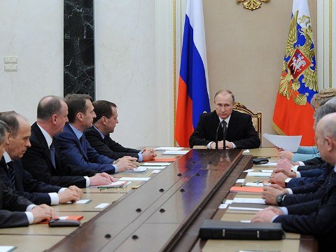 Putin Afrinə görə Təhlükəsizlik Şurasının iclasını çağırdı