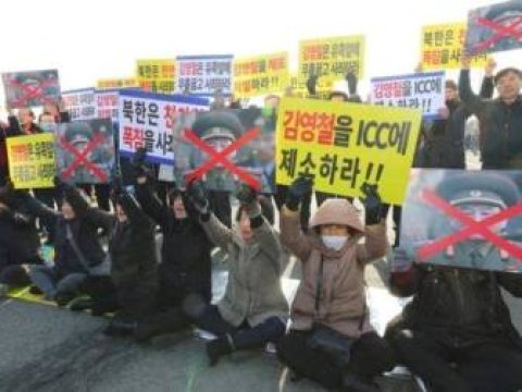 Qış Olimpiadasının bağlanış mərasimində QALMAQAL: Generala etiraz etdilər