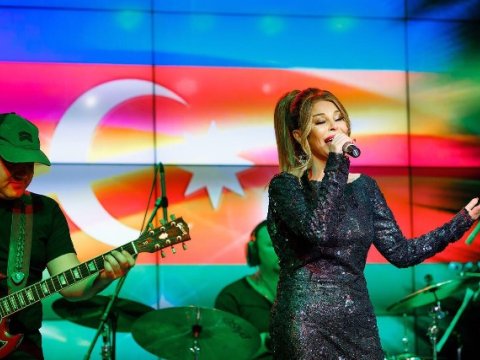 Aygün Kazımova xarici ölkədə konsert verdi   