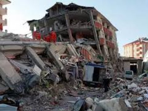 Bu ölkədə 7,5 ballıq zəlzələ oldu