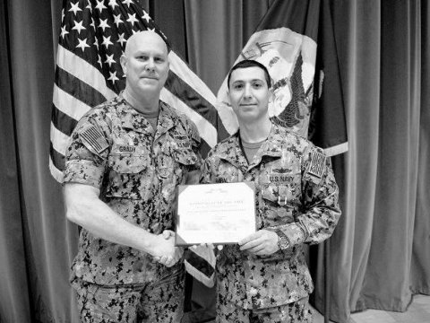 Həmyerlimizə Amerikanın &ldquo;M&uuml;kəmməl Xidmət&rdquo; medalı verildi - VİDEO  &nbsp;