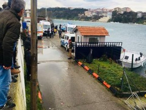 T&uuml;rkiyə sahillərində y&uuml;k gəmisində partlayış: &ouml;lən və yaralanan var