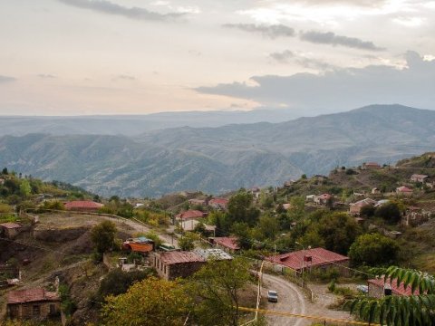 Laçının ən son FOTOLARI