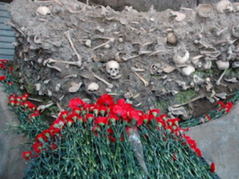 Quba soyqırımı məzarlığının tədqiqat&ccedil;ısından ETİRAZ: &ldquo;Məzarlığı o c&uuml;r g&ouml;rmək istəmirəm&rdquo;  &nbsp;