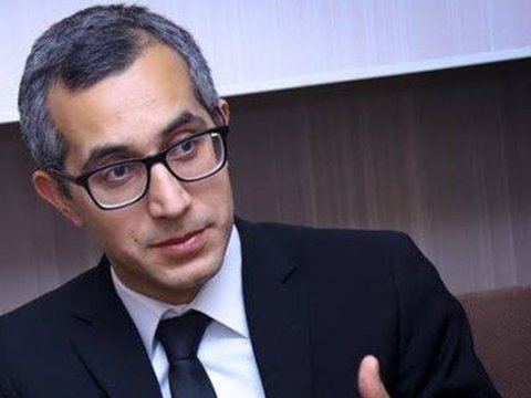 Ekspert: &ldquo;Ali təhsil m&uuml;əssisələrinin etməli olduğunu DİM edir&rdquo;