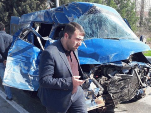 Qəzaya düşən şagirdlərdən 5-i xəstəxanadadır - 1 qızın vəziyyəti ağırdır - RƏSMİ